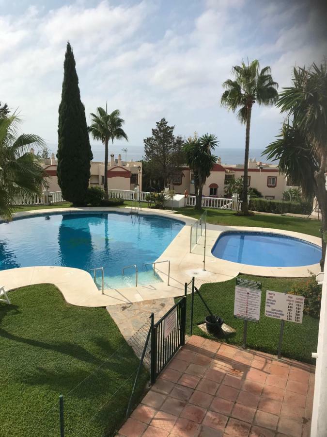 Pueblo Los Olivos Apartment Sitio de Calahonda Екстериор снимка